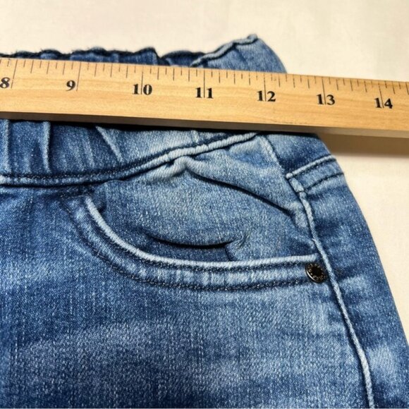 GUESS Women's Blue Denim Shorts - Picture 4 of 6